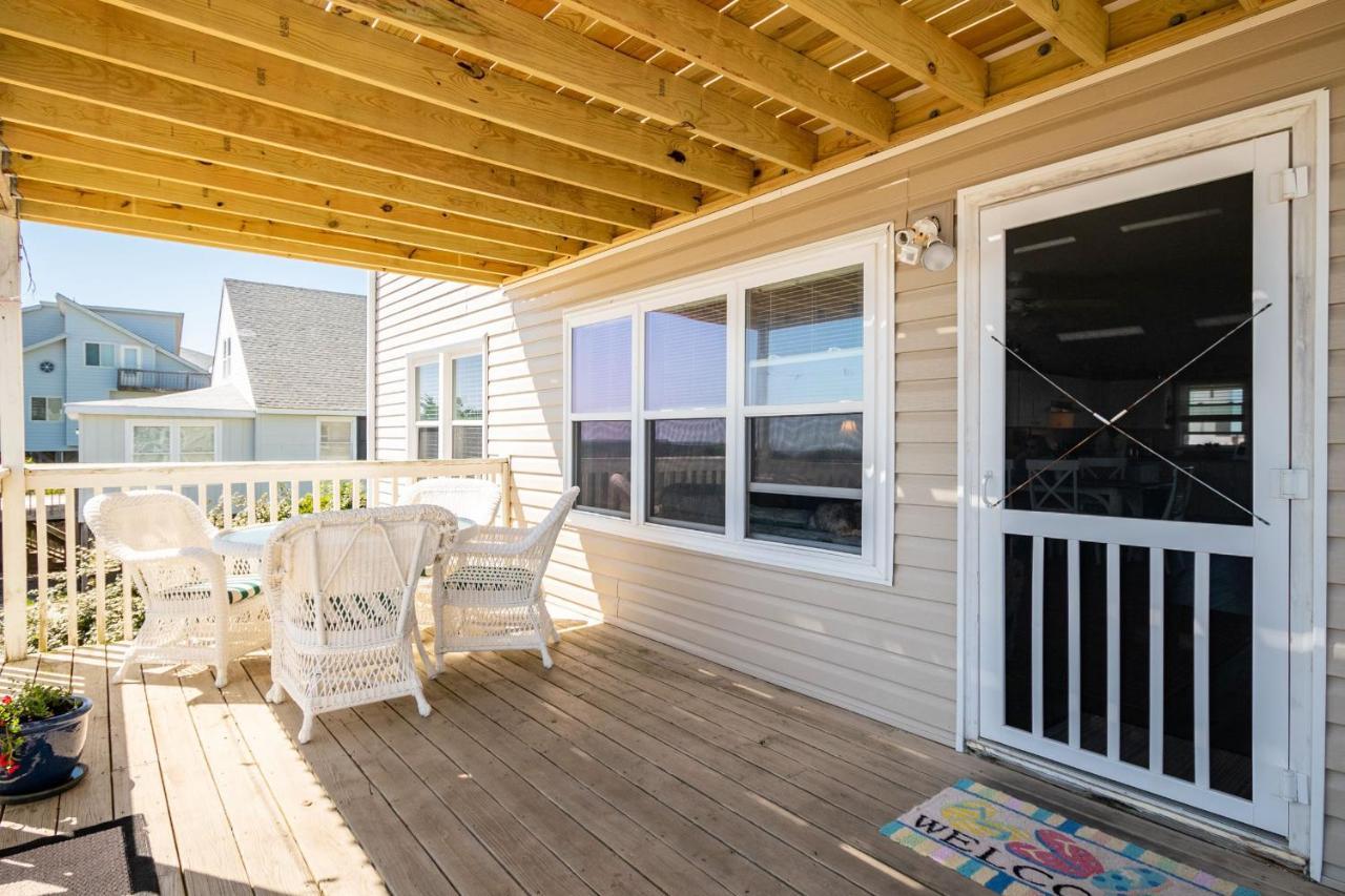 Katie Lou'S Place By Oak Island Accommodations Caswell Beach Εξωτερικό φωτογραφία
